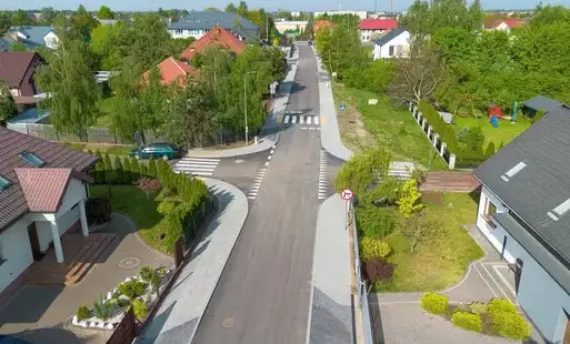 Zdjęcie do Zakończenie inwestycji pn. &bdquo;Budowa drogi gminnej &ndash; ul. Jaworowej w Nasielsku&rdquo;