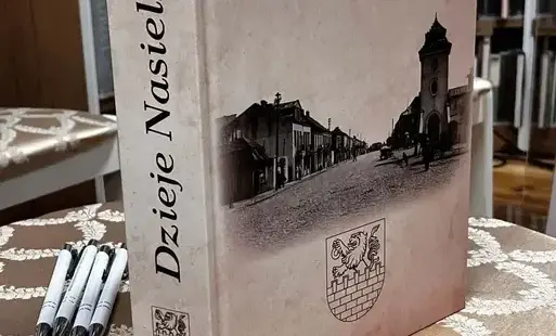 Zdjęcie do "Dzieje Nasielska" do pobrania