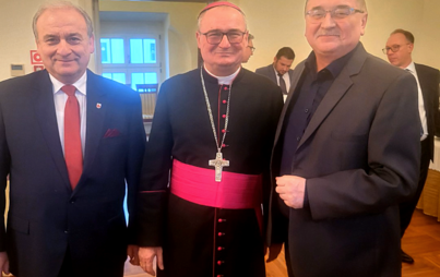 Zdjęcie do Spotkanie samorządowc&oacute;w z biskupem Stułkowskim