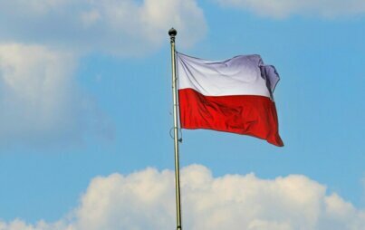 Zdjęcie do Wymiana flag Rzeczpospolitej Polskiej &nbsp;