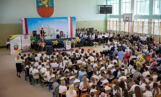 Jubileusz 100-lecia Szkoły Podstawowej Nr 1 im. Konstytucji 3 Maja w Nasielsku