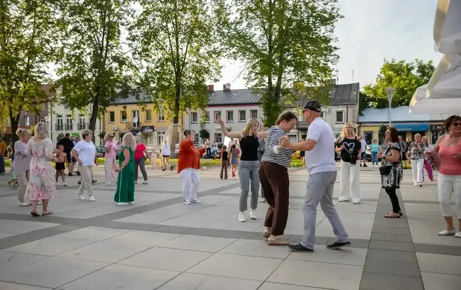 Potańcówka na nasielskim Rynku!